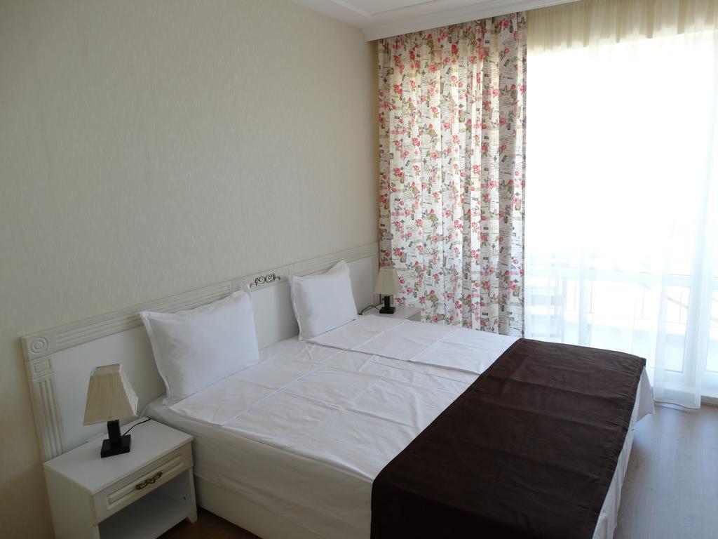 The Step Family Hotel Sunny Beach Habitación foto