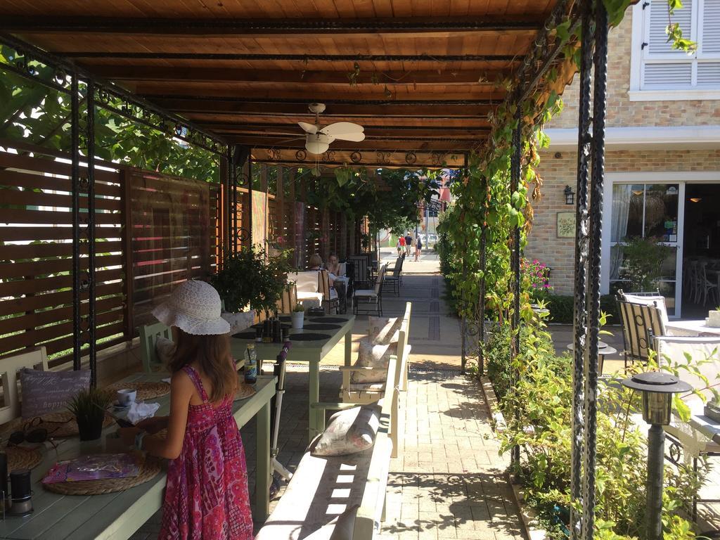The Step Family Hotel Sunny Beach Exterior foto